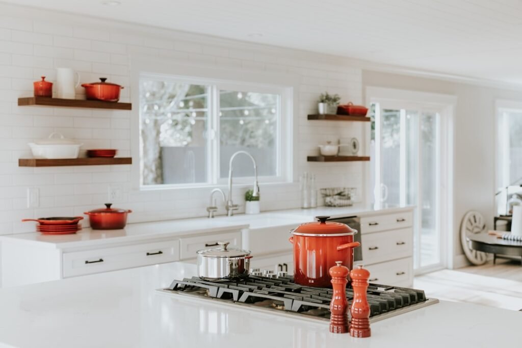 Photo Kitchen dumbwaiter