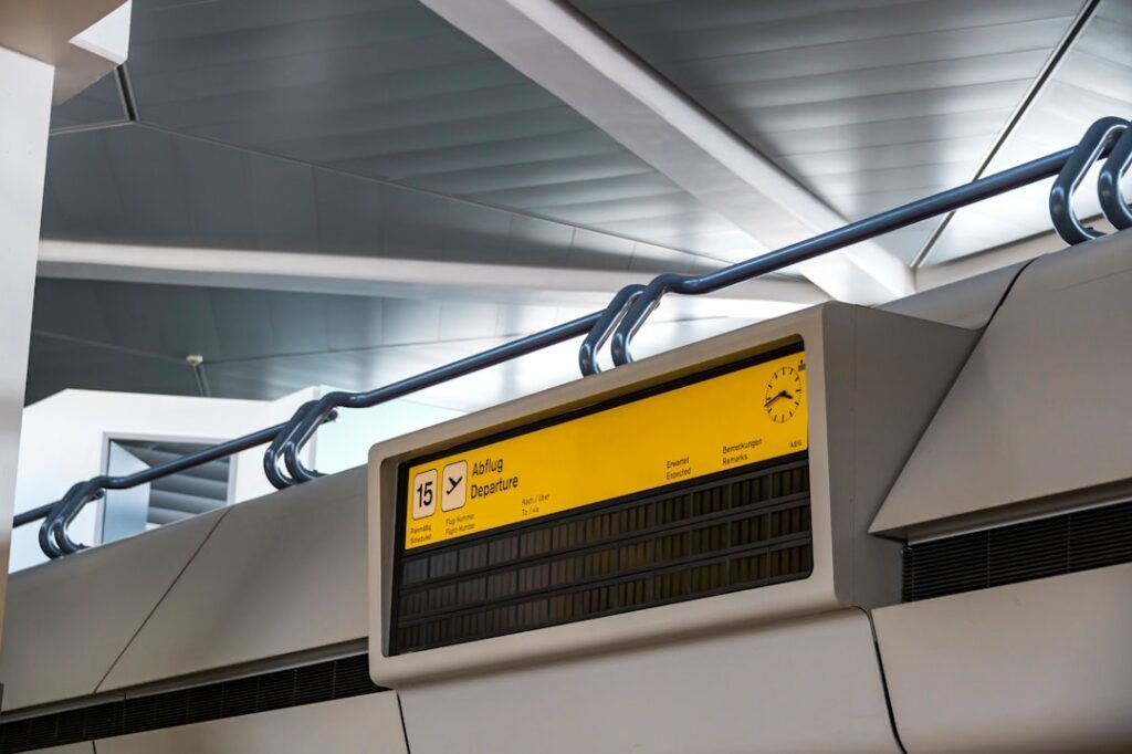 Photo Energy-Saving Passenger Lift Systems