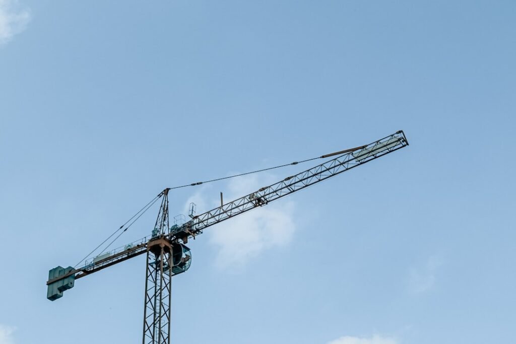 Photo hoist crane system