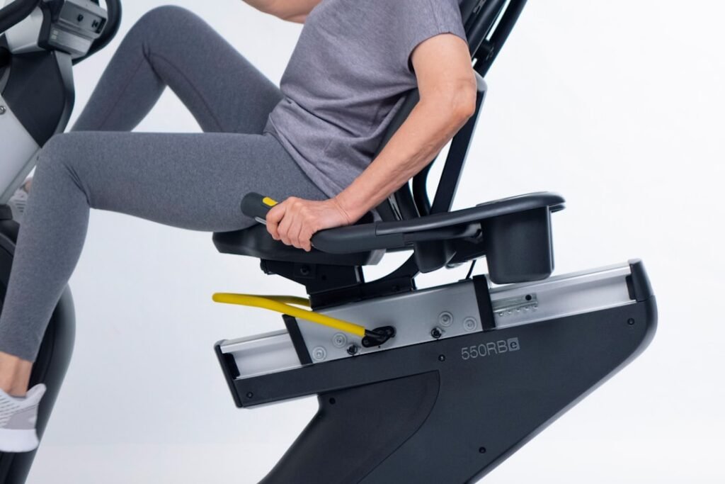 Photo ergonomic lifting solutions