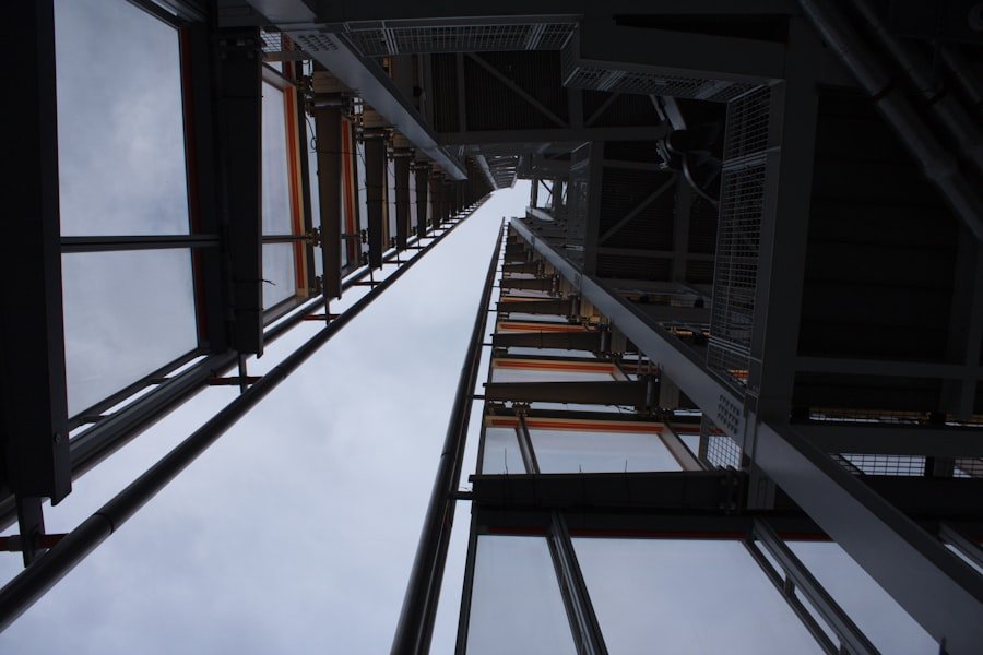industrial goods lift