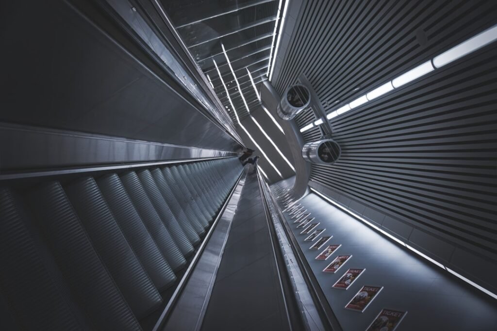 Photo freight elevator systems