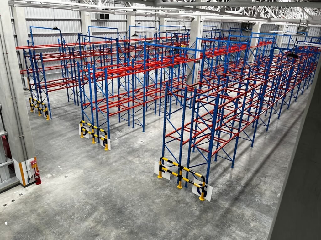 Photo Goods Hoist Solutions