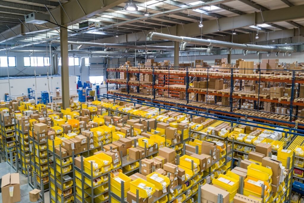 Photo Warehouse Automation Benefits