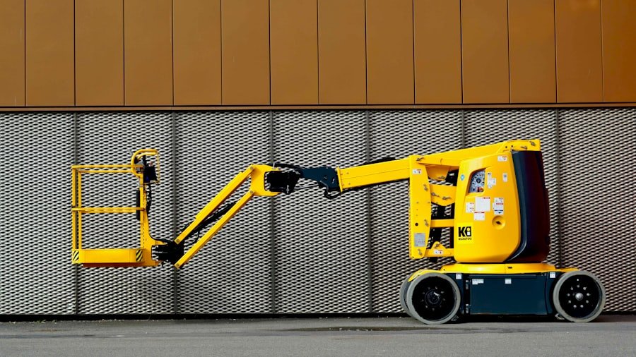 Industrial Lift
