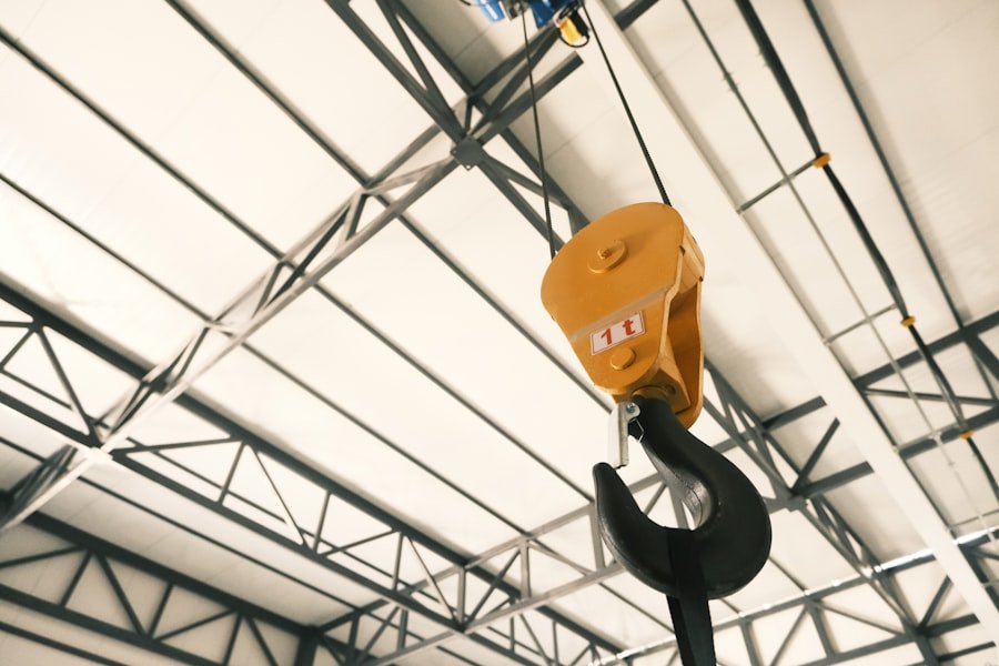 Photo Goods Hoist