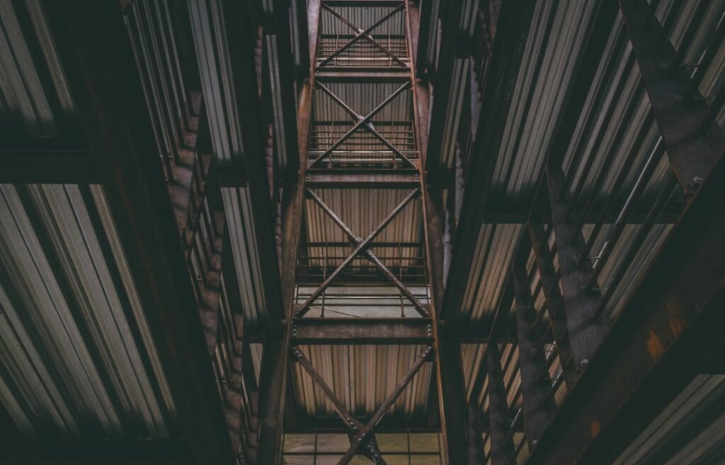 Photo Goods Hoist Cost
