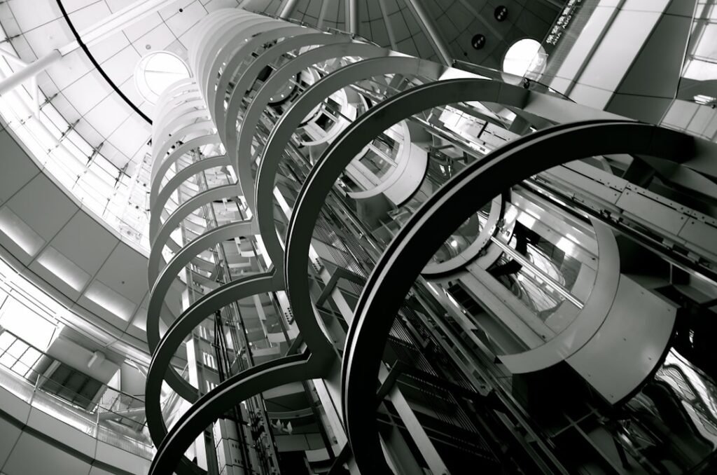 Photo Industrial Lifts