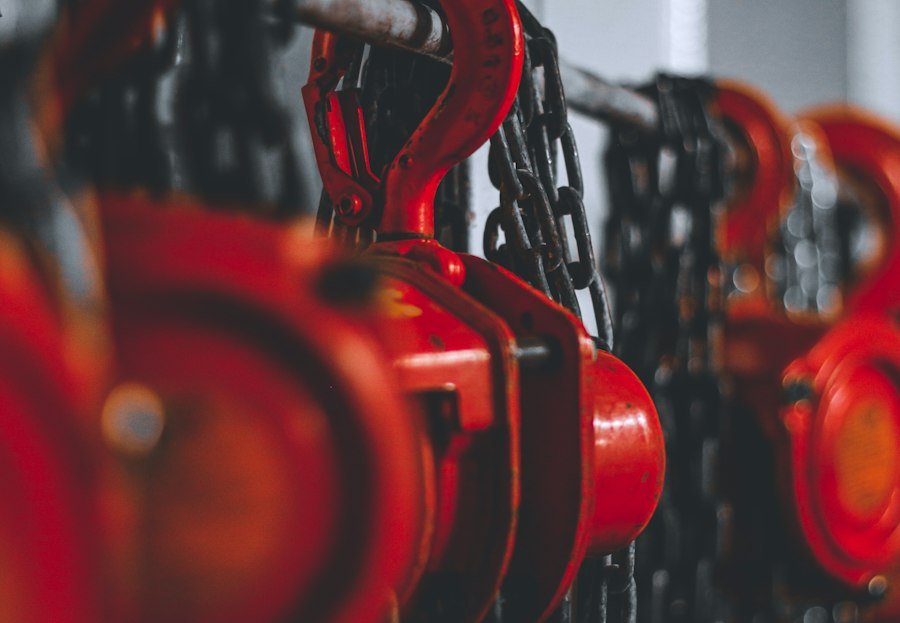 Photo goods hoist problems prevention