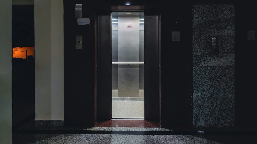 passenger lift maintenance tips