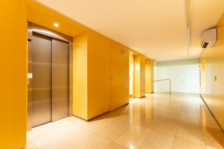 passenger elevator maintenance issues